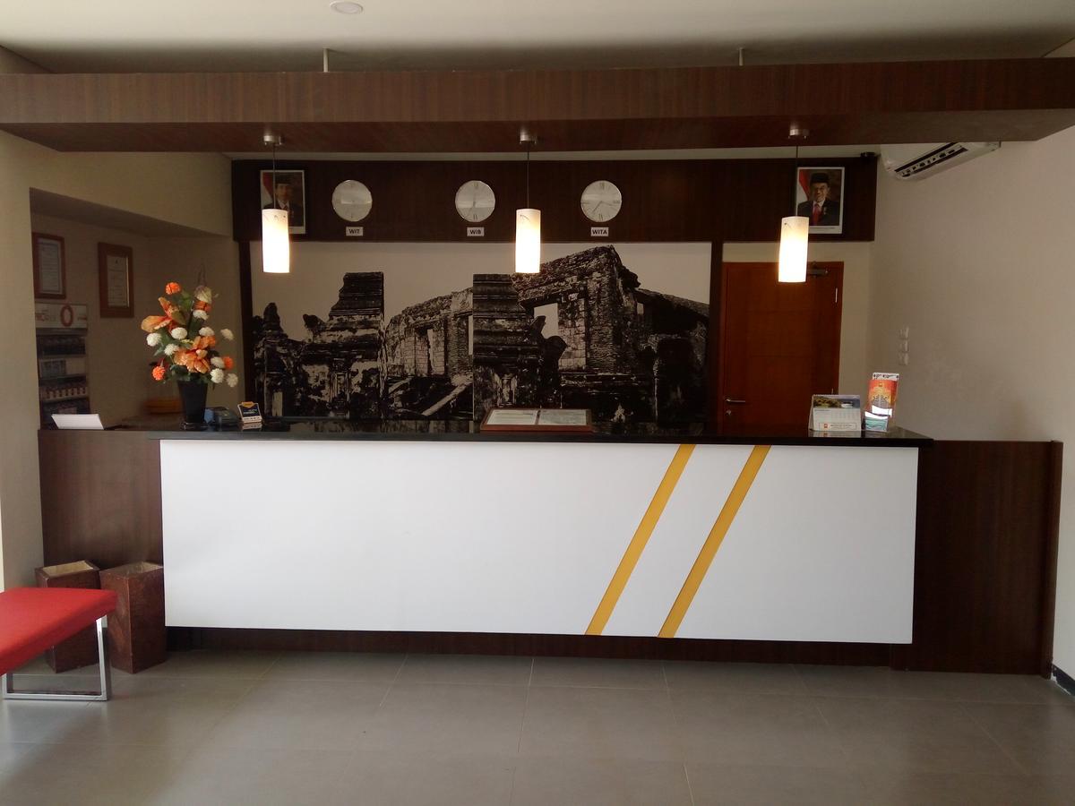 Hotel Wisata Baru Serang Exterior photo